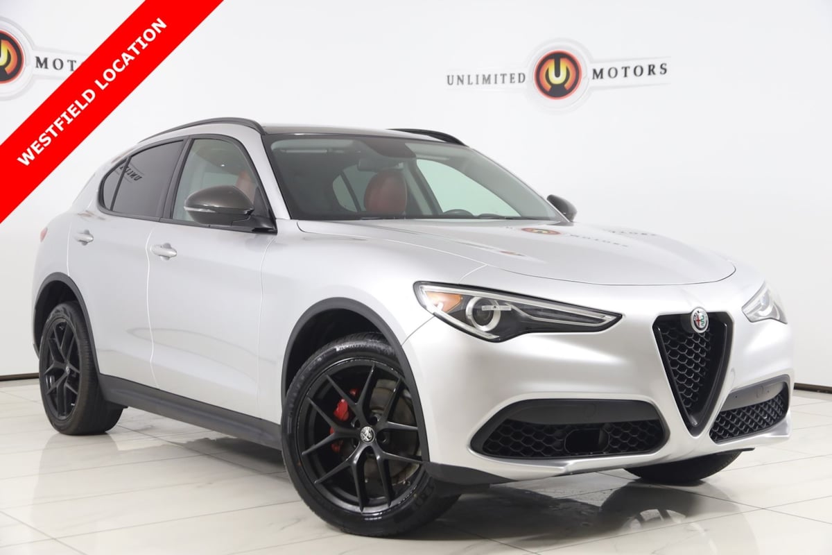2019 Alfa Romeo Stelvio RWD's photo