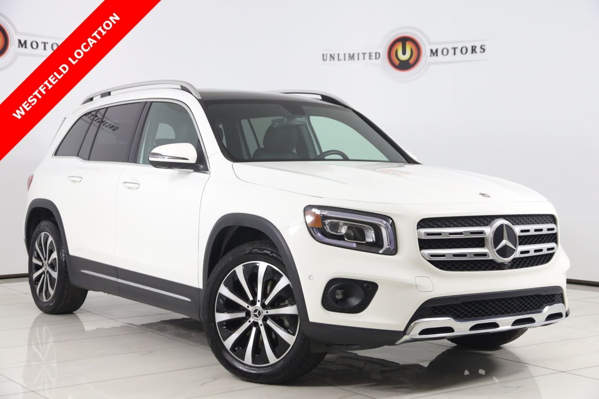2023 Mercedes-Benz GLB GLB 250 4MATIC's photo