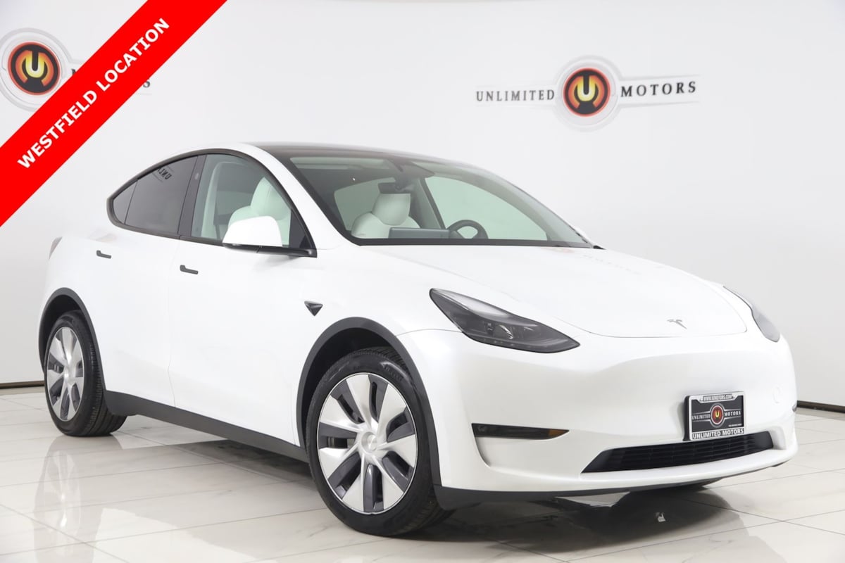 2024 Tesla Model Y Long Range Dual Motor All-Wheel Drive's photo
