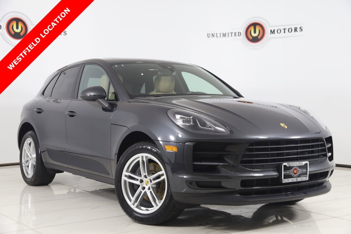 2019 Porsche Macan -'s photo
