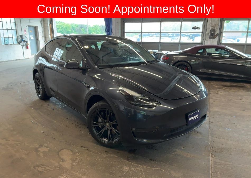 2024 Tesla Model Y Long Range Dual Motor All-Wheel Drive's photo