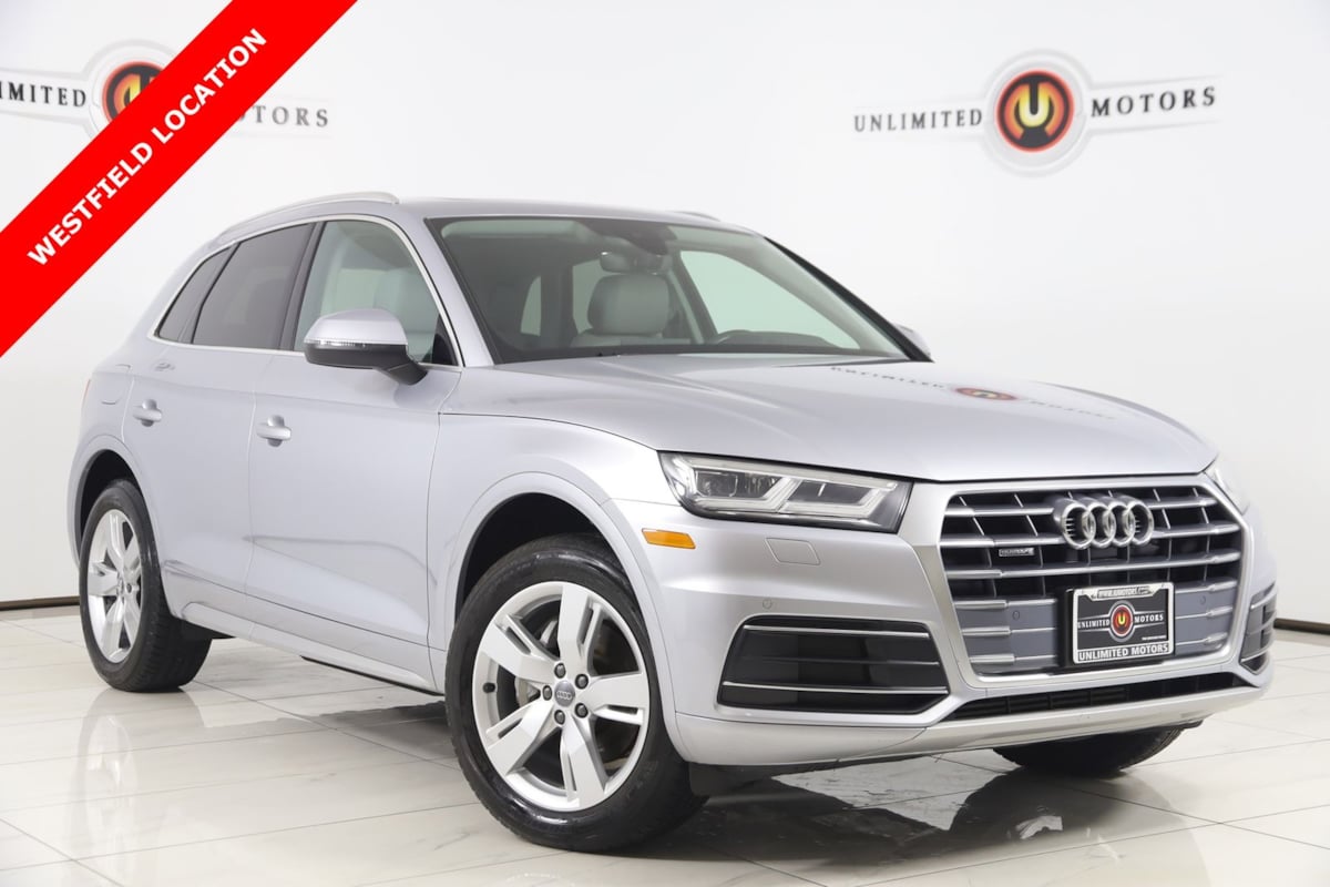 2019 Audi Q5 2.0T quattro S tronic Premium Plus's photo