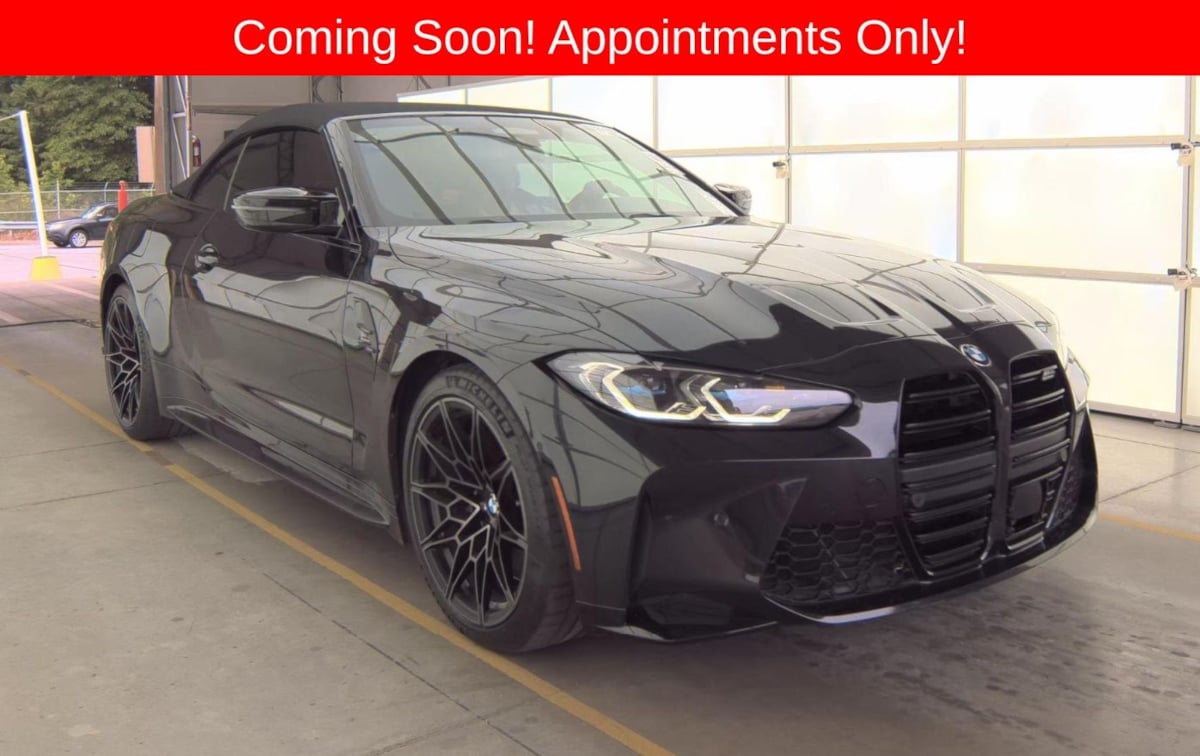 2022 BMW M4 Competition Convertible xDrive's photo