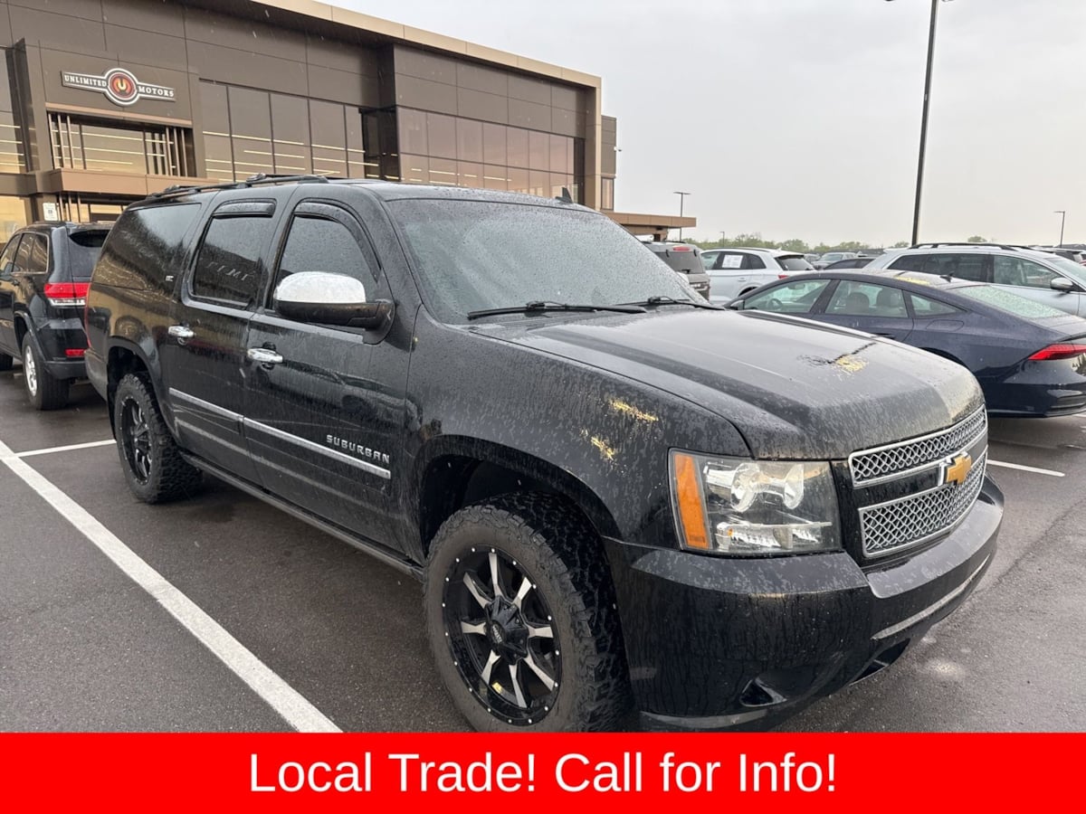 2012 Chevrolet Suburban's photo