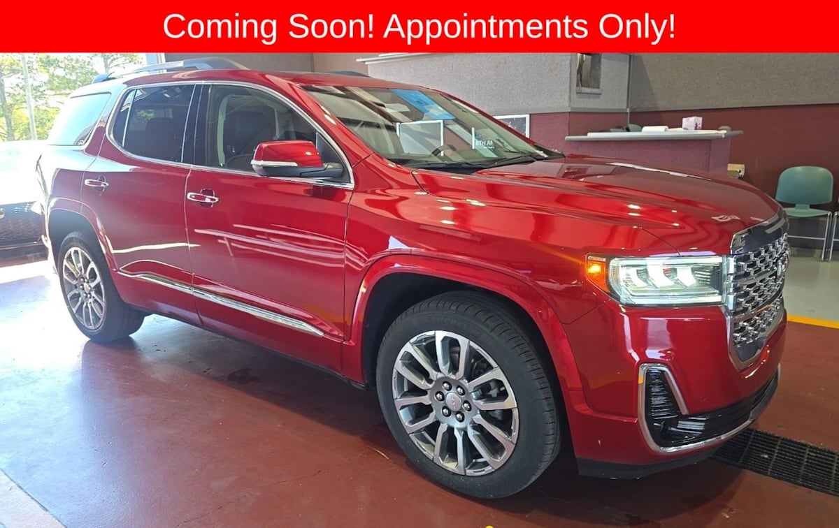 2023 GMC Acadia Denali AWD's photo