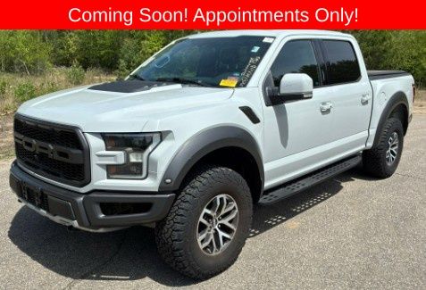 2017 Ford F-150 Raptor 4x4 SuperCrew 5-1/2 Box's photo