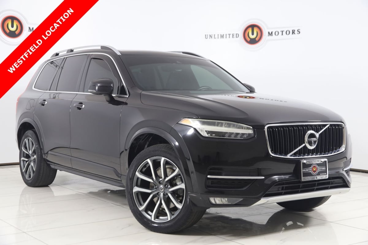 2016 Volvo XC90 T6 AWD Momentum's photo