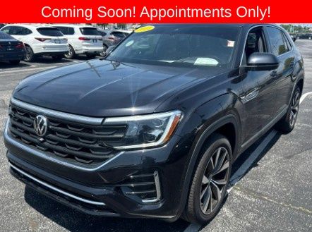 2024 Volkswagen Atlas Cross Sport 2.0T SEL Premium R-Line 4MOTION's photo