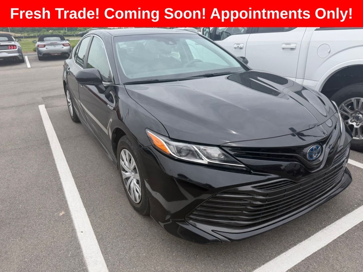 2018 Toyota Camry 2.5 Auto LE Hybrid's photo