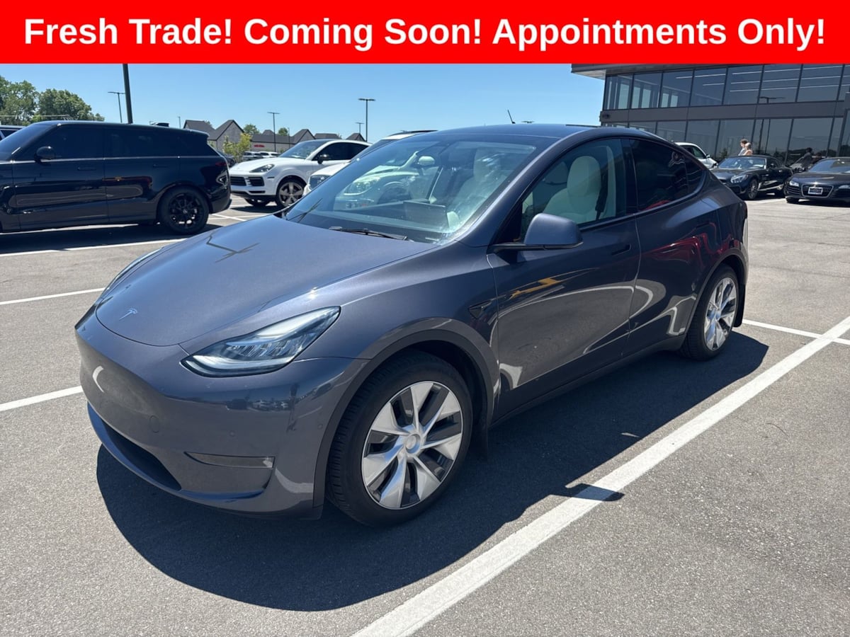 2022 Tesla Model Y Long Range Dual Motor All-Wheel Drive's photo