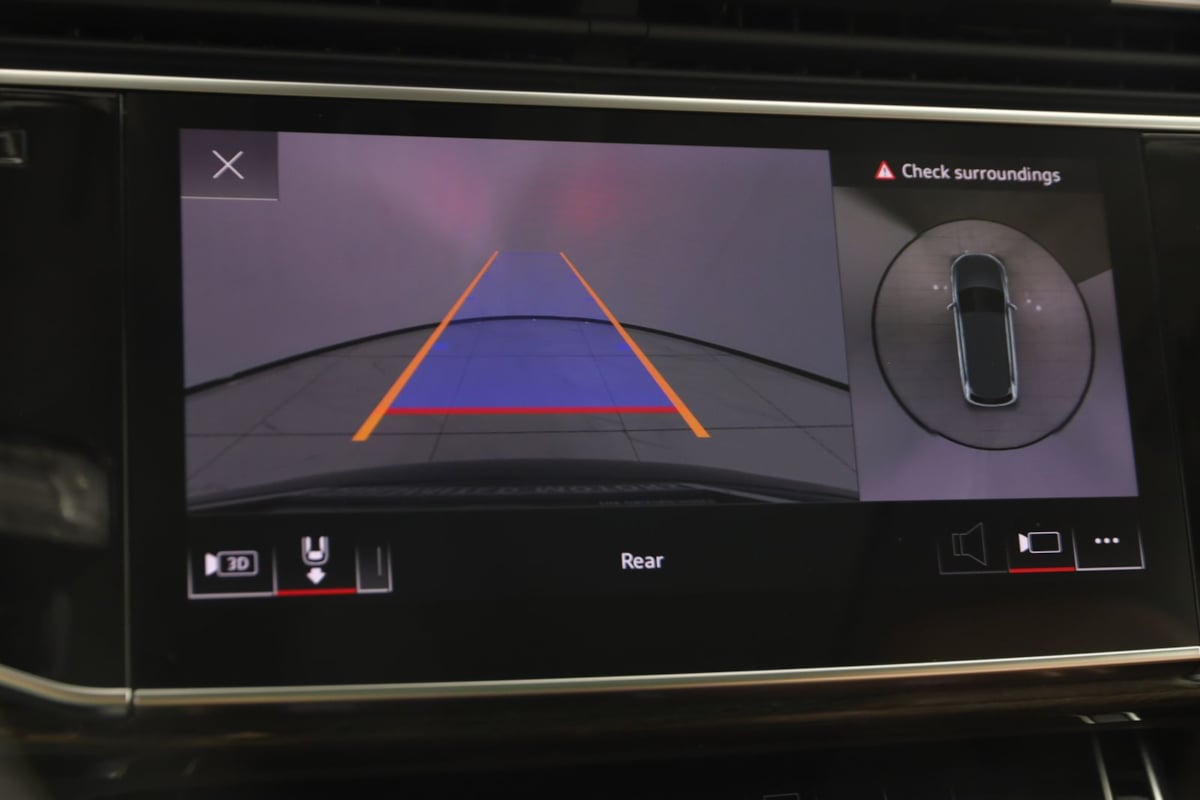 2023 Audi Q7 Premium Plus - Photo 12