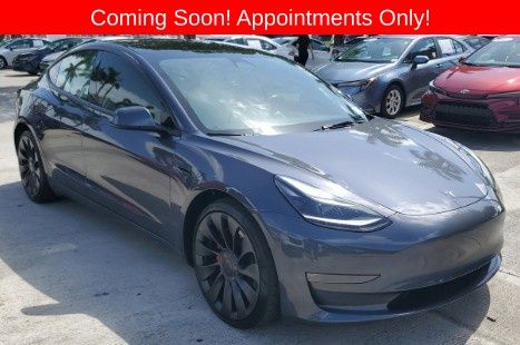 2023 Tesla Model 3 Performance's photo
