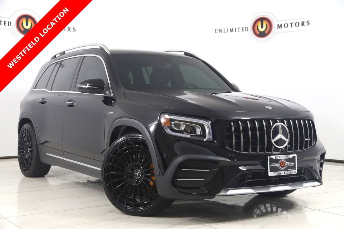 2022 Mercedes-Benz GLB GLB 35 AMG 4MATIC's photo