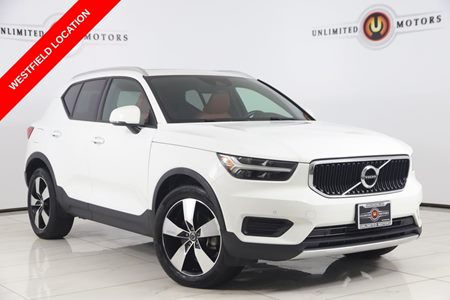 2020 Volvo XC40 Momentum