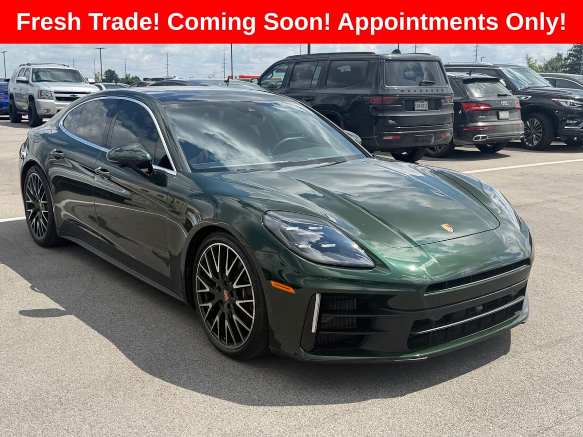 2025 Porsche Panamera 4