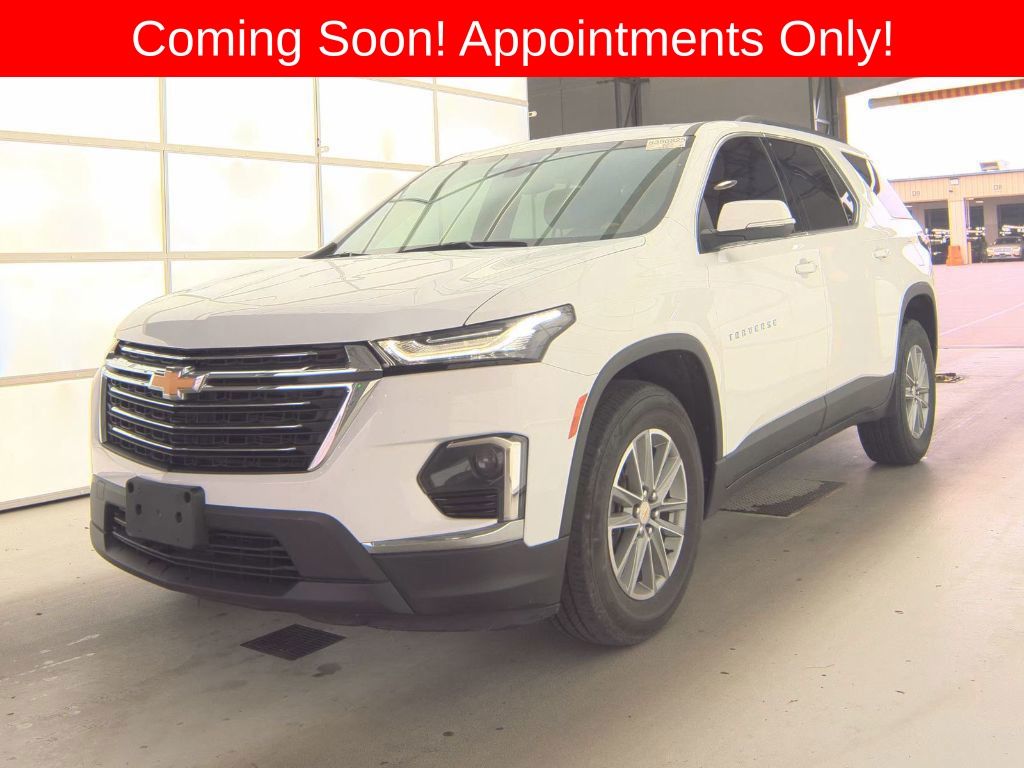 2023 Chevrolet Traverse LT Cloth