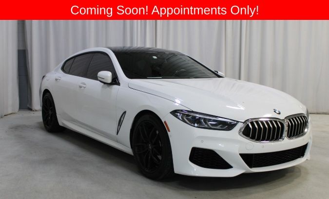 2022 BMW 8 Series 840i