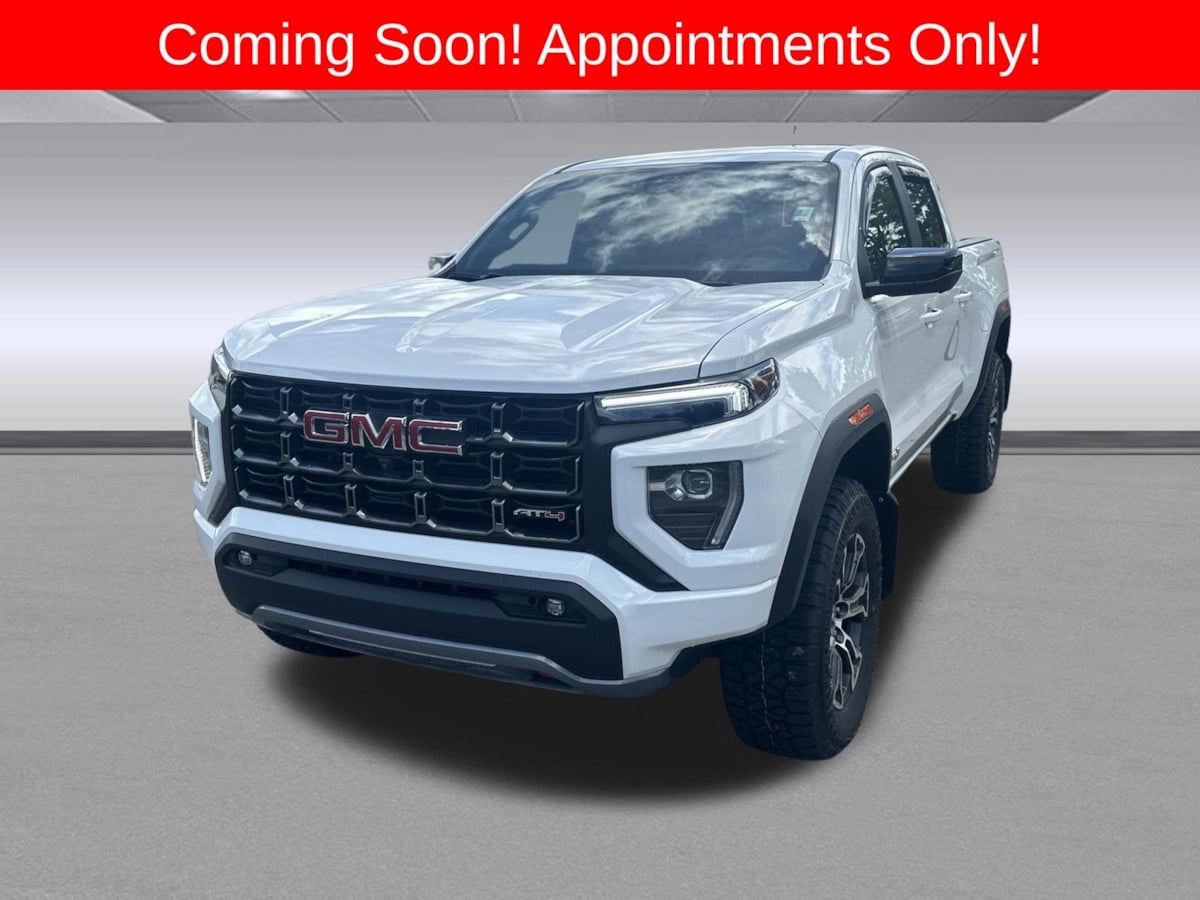 2023 GMC Canyon 4WD AT4