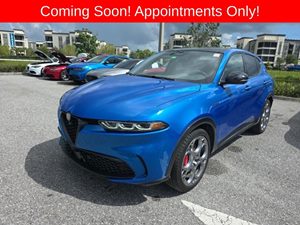 View 2024 Alfa Romeo Tonale 
