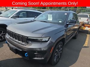 View 2023 Jeep Grand Cherokee 4xe 