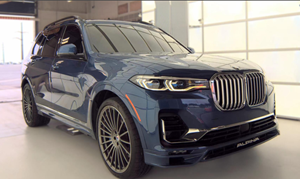 View 2022 BMW X7 
