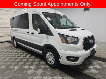 2025 Ford Transit Passenger Wagon XLT