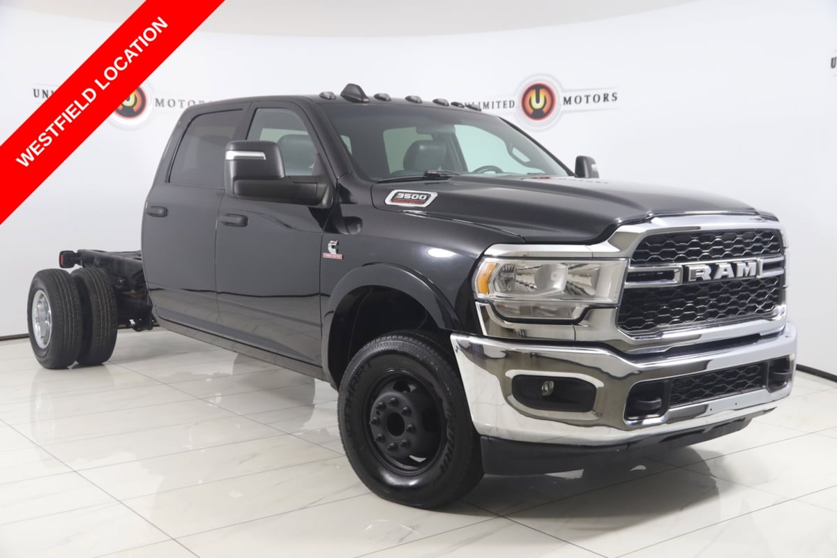 2023 Ram 3500 Chassis Cab Tradesman