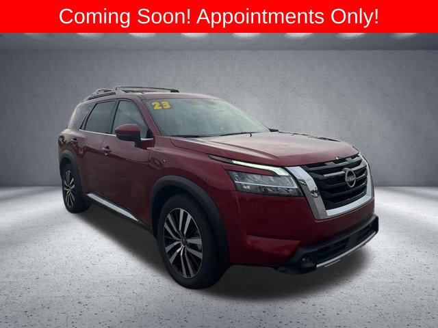 2023 Nissan Pathfinder Platinum