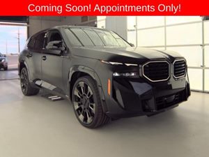 View 2024 BMW XM 