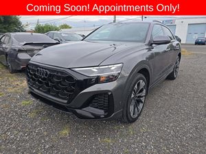 View 2025 Audi Q8 