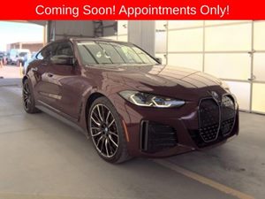 View 2023 BMW i4 