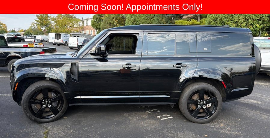 2024 Land Rover Defender X-Dynamic SE