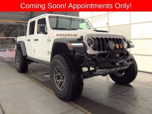 View 2025 Jeep Gladiator 