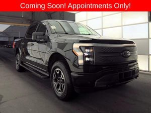 View 2023 Ford F-150 Lightning 