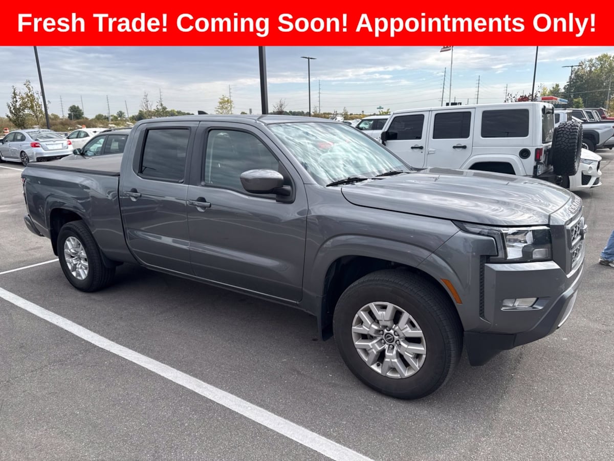 2023 Nissan Frontier SV