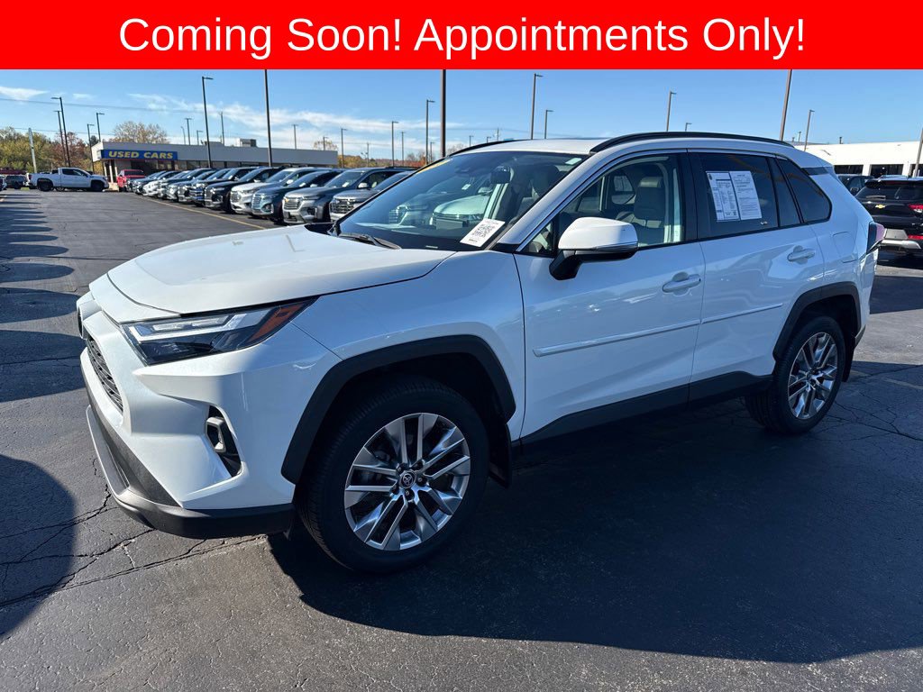 2023 Toyota RAV4 XLE Premium