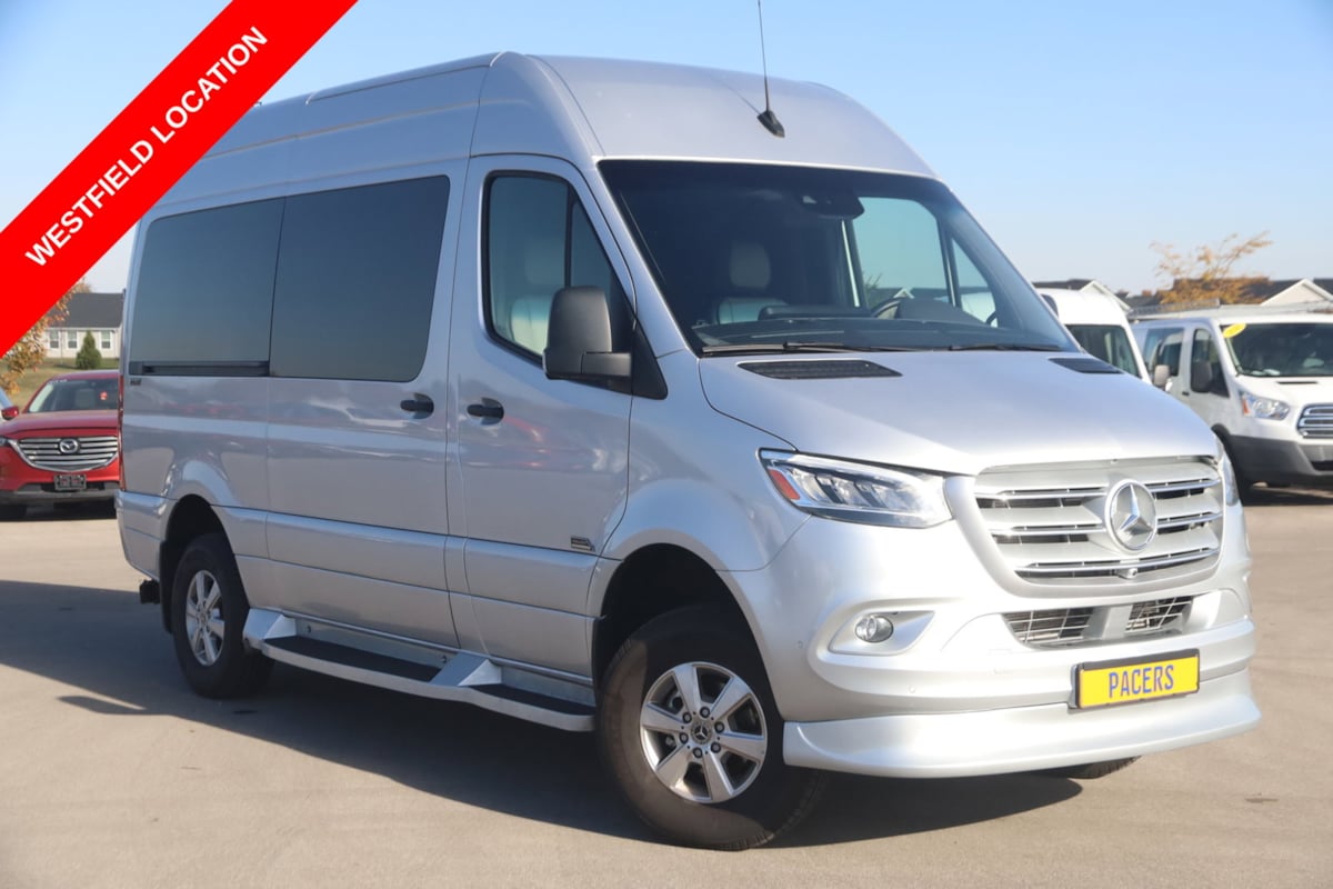 2022 Mercedes-Benz Sprinter Cargo Van 2500 Standard Roof V6 144" 4WD