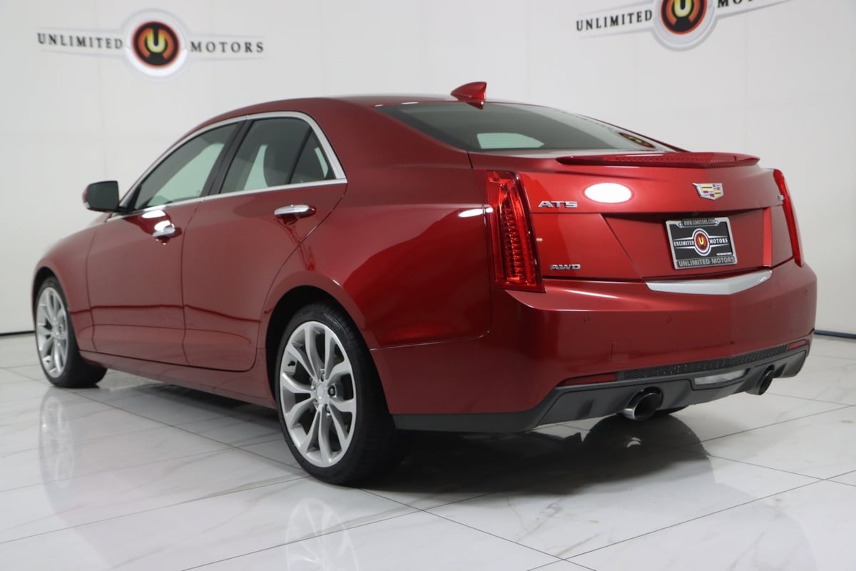 102-012 1/18 キャデラック Cadillac ATS-L レッド 1/18 Dealer Edition 2016 Cadillac ATS ATS-L (Red) Diecast