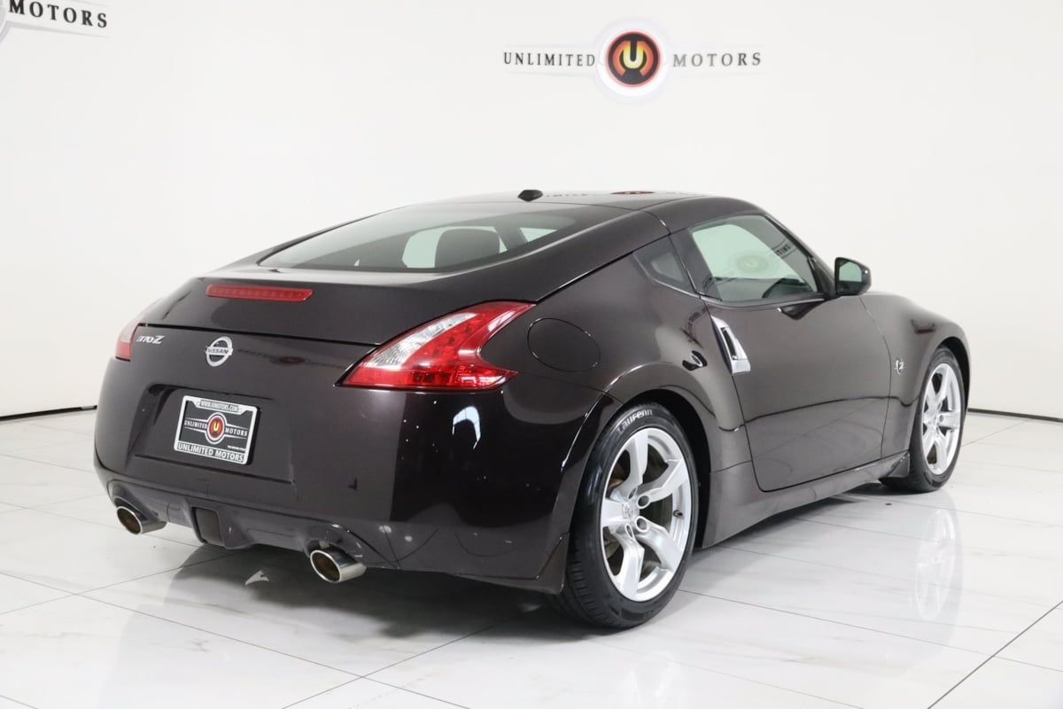 Sold 2010 Nissan 370Z Touring in Westfield