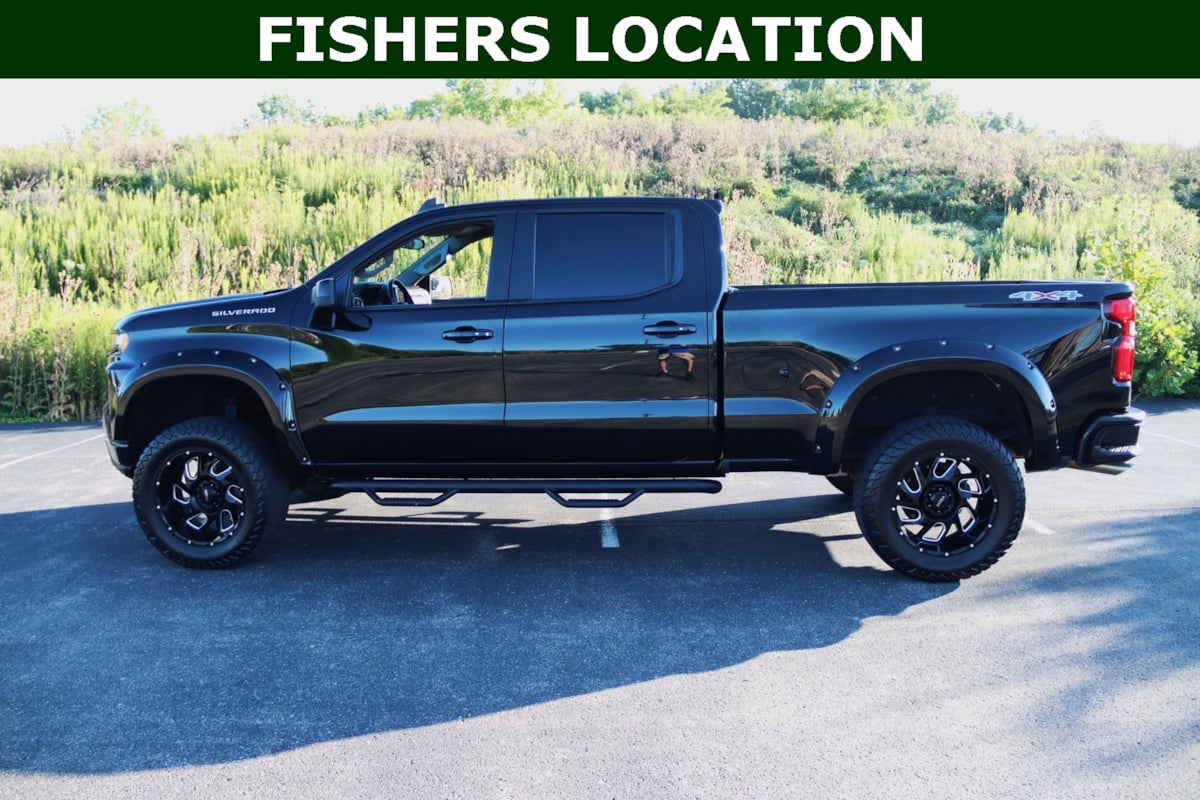 Sold 2019 Chevrolet Silverado 1500 RST in Fishers