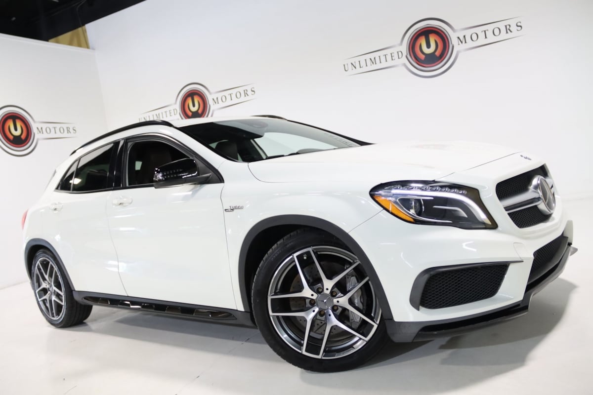 Mercedes-Benz - 1/43 Mercedes Benz GLA 45 AMG 2015 メルセデス 1/43 Mercedes Benz GLA 45 AMG 2015 model car by Spark