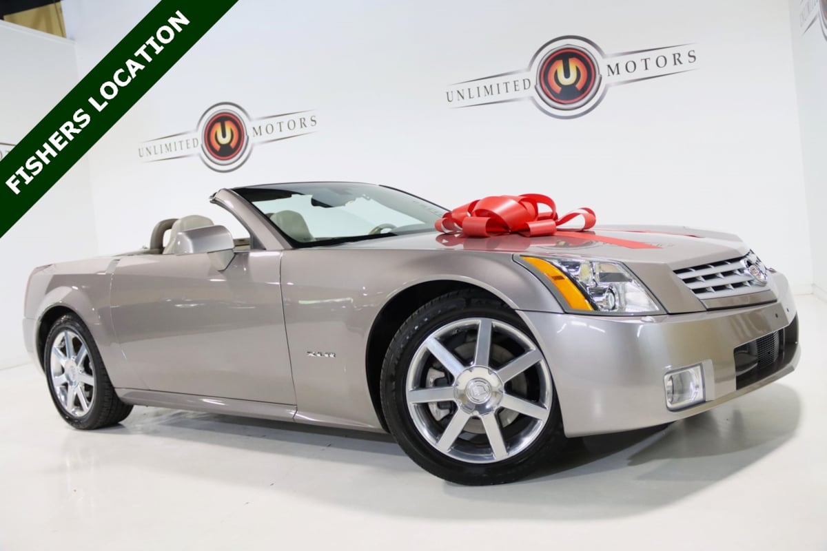 2004 Cadillac XLR 