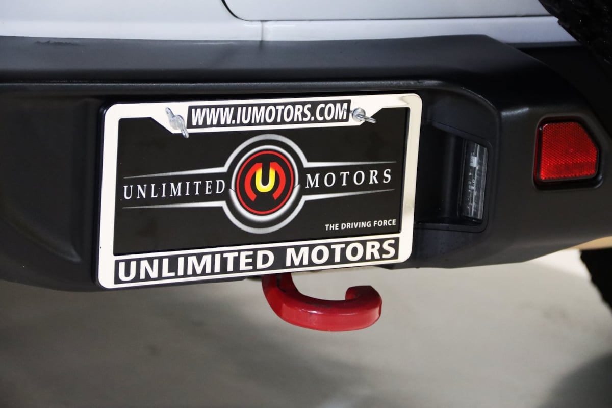 Image 5 of 2021-Jeep-Wrangler-Unlimited-Rubicon