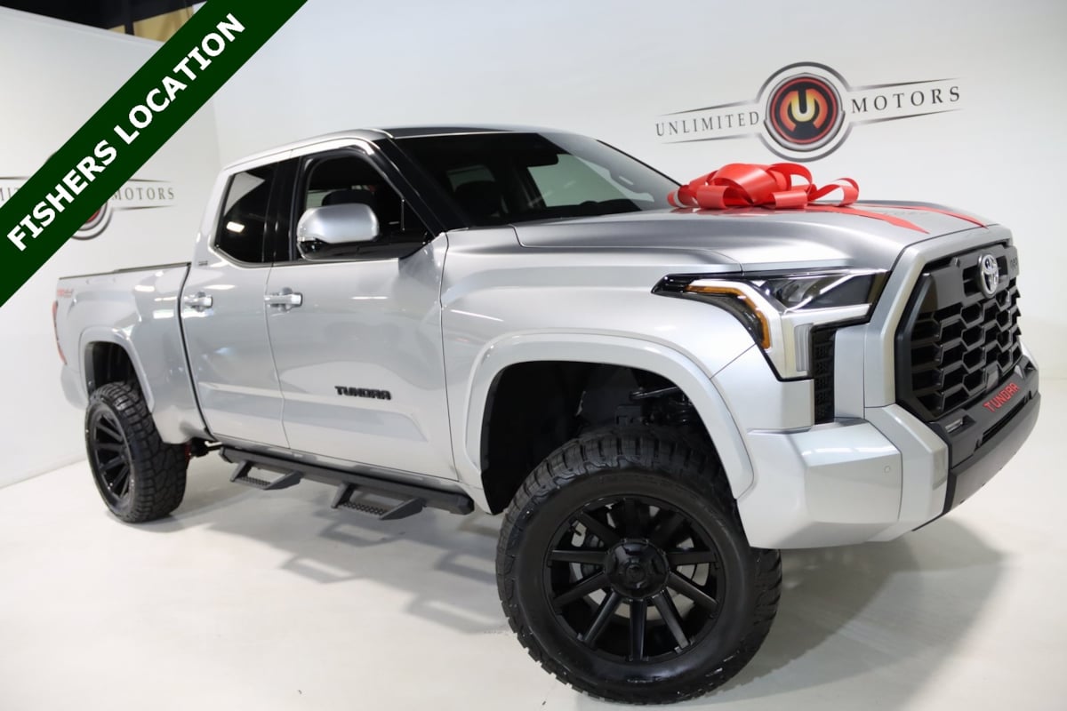 2022 Toyota Tundra 4WD SR5