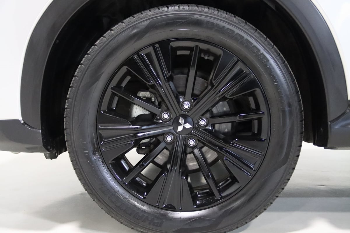 Sold 2020 Mitsubishi Eclipse Cross LE in Fishers