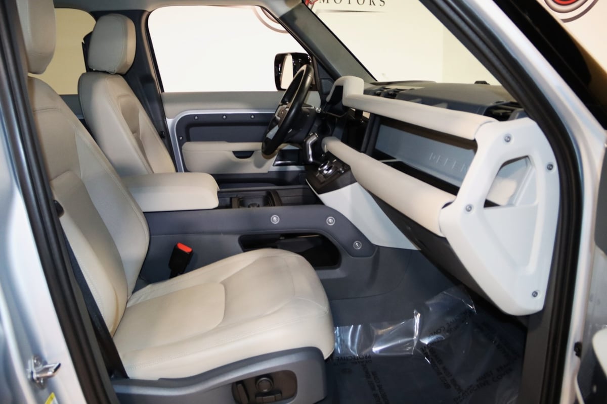 Sold 2023 Land Rover Defender SE in Fishers