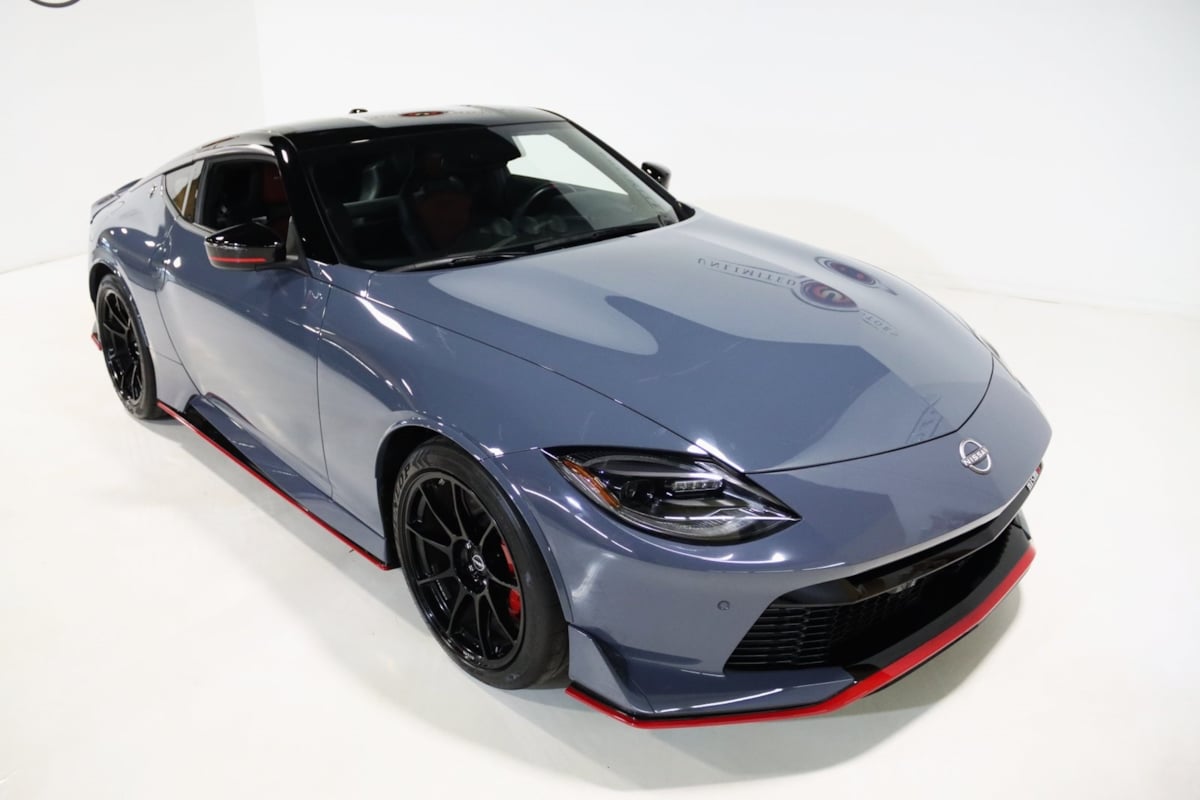 2024 Nissan Z Nismo photo 4