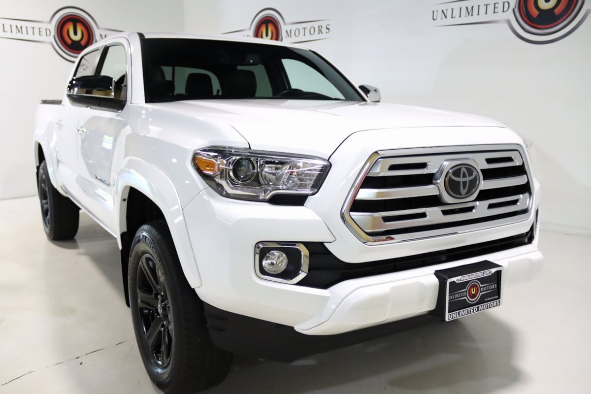 2018 Toyota Tacoma Limited photo 15