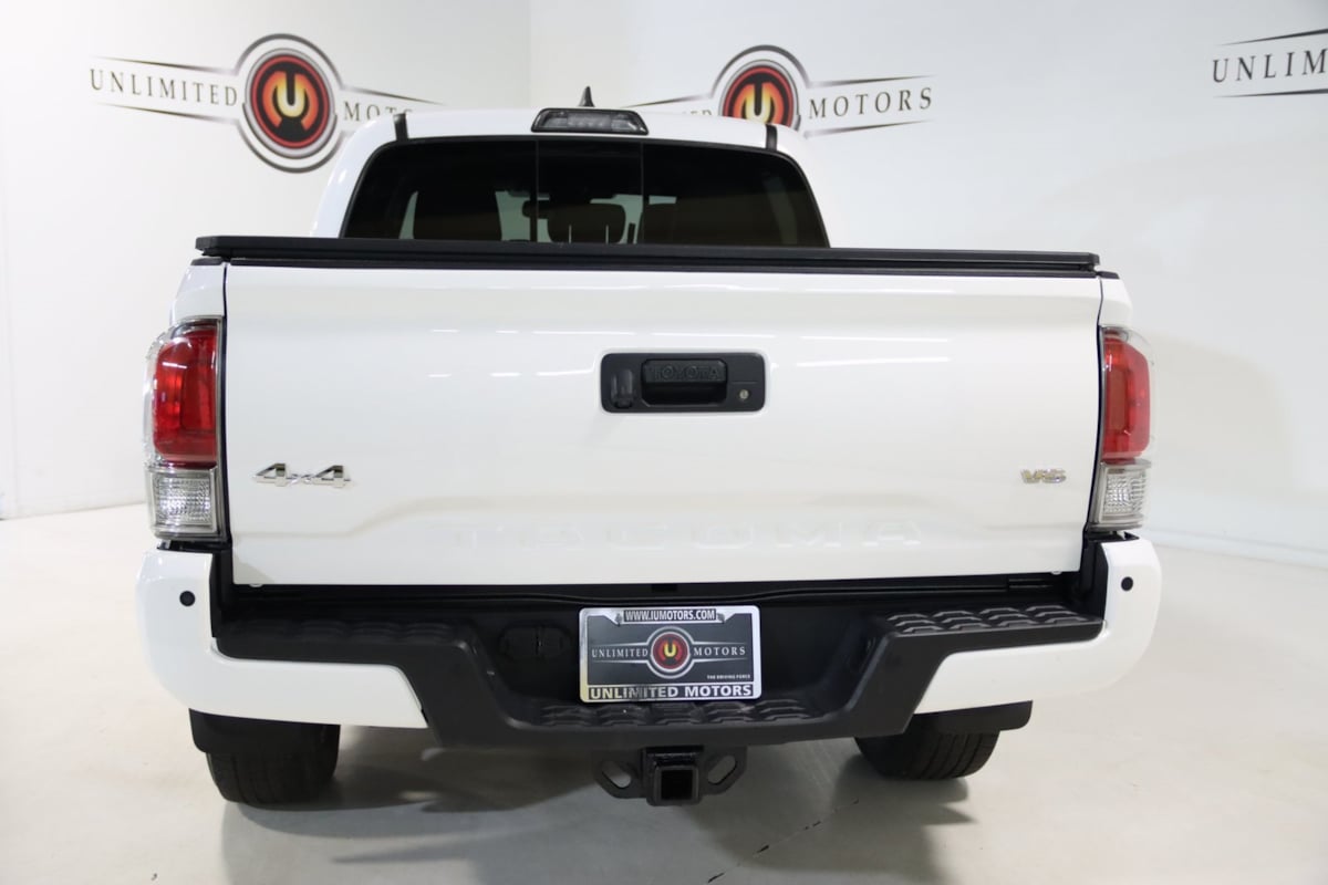 2018 Toyota Tacoma Limited photo 20