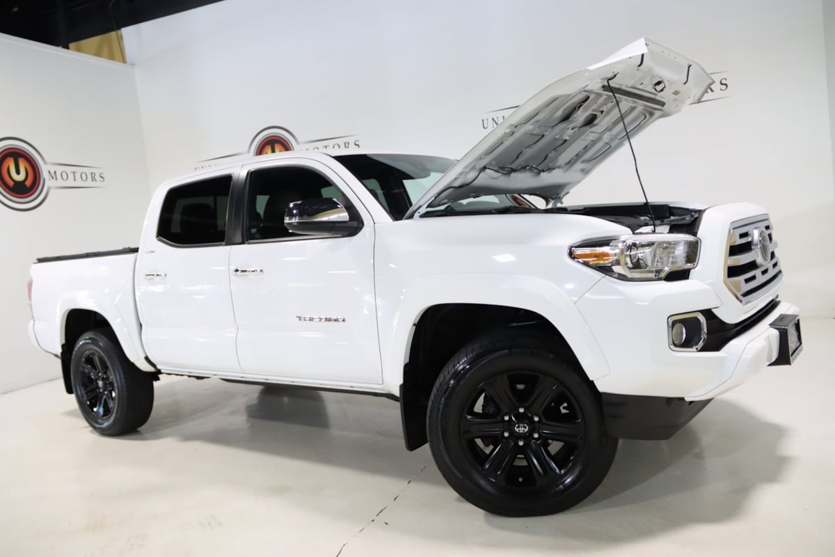 2018 Toyota Tacoma Limited photo 22